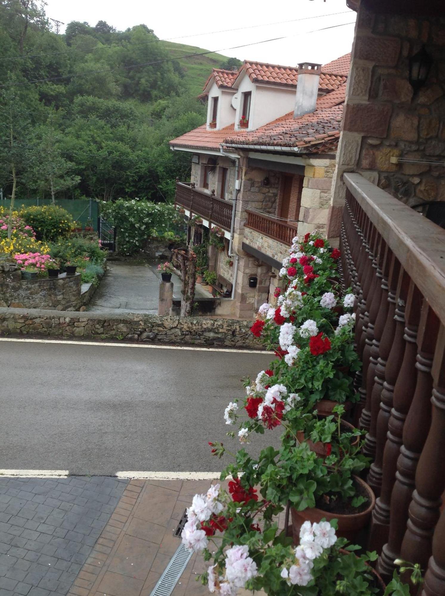 Quintanilla Posada Rural Penasagra מראה חיצוני תמונה